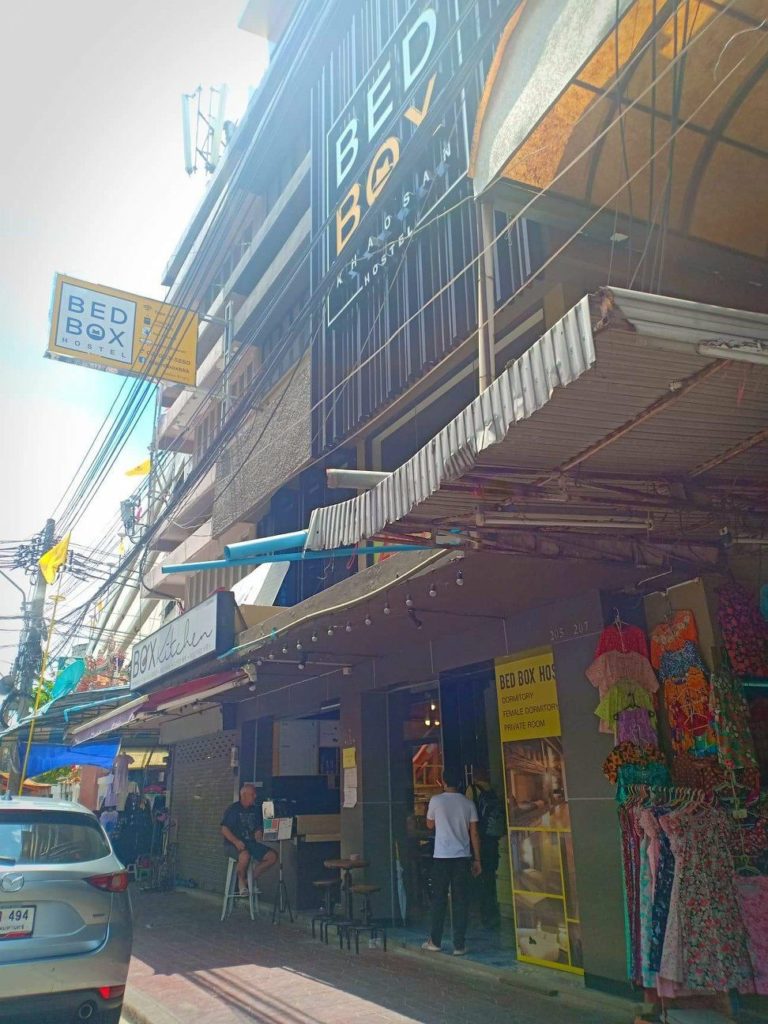 カオサン通りのレストラン