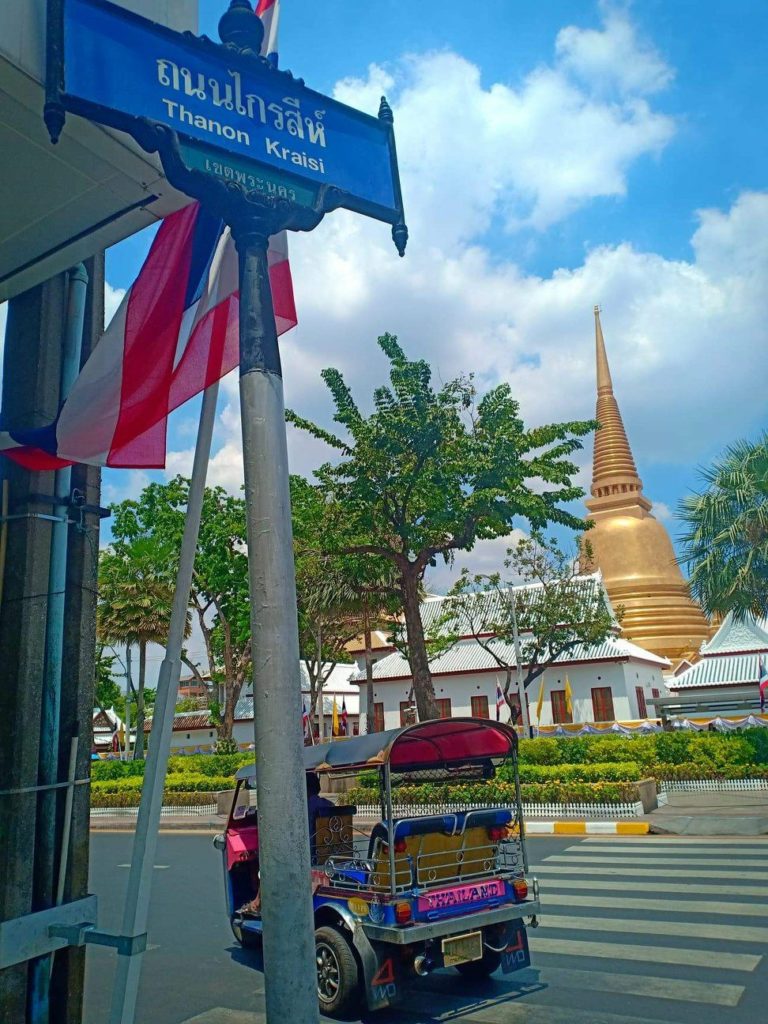 バンコク　カオサン通り